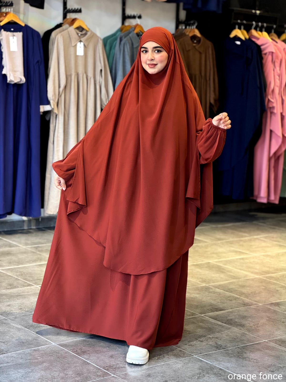 طقم سترة "ensemble sutra" عباية مع خمار ثوب كريب روزا   M L XL XXL  